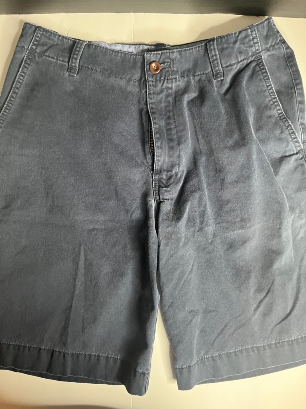 Bass Men's Washed Navy Cotton Flat-Front Shorts